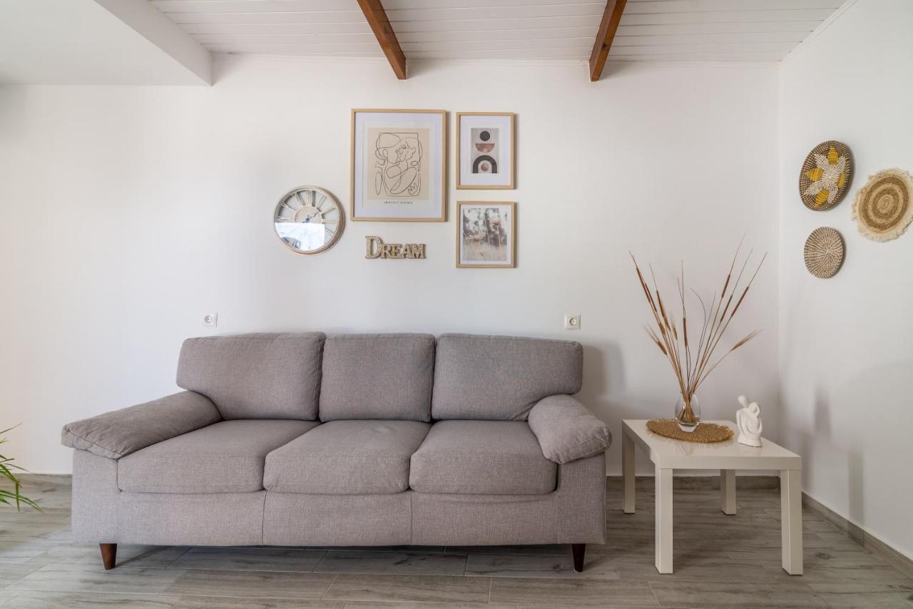 The Holiday House 4 كاندية المظهر الخارجي الصورة